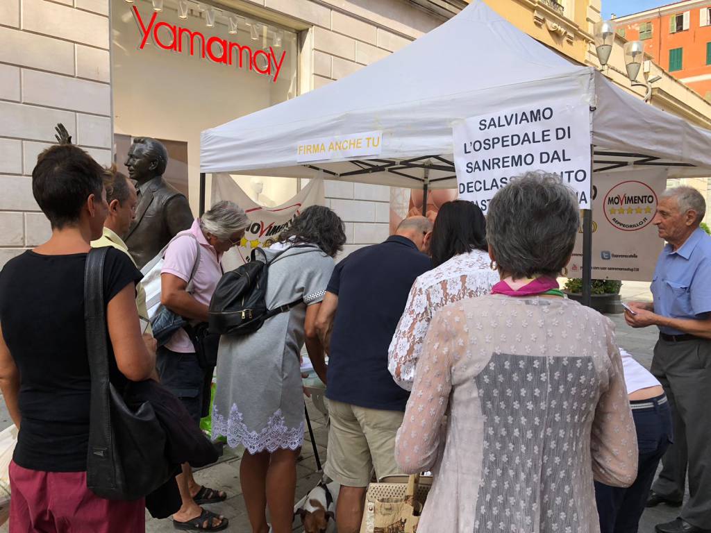 Movimento 5 stelle Sanremo: “Una raccolta firme per dire no al declassamento di Gastroenterlogia”