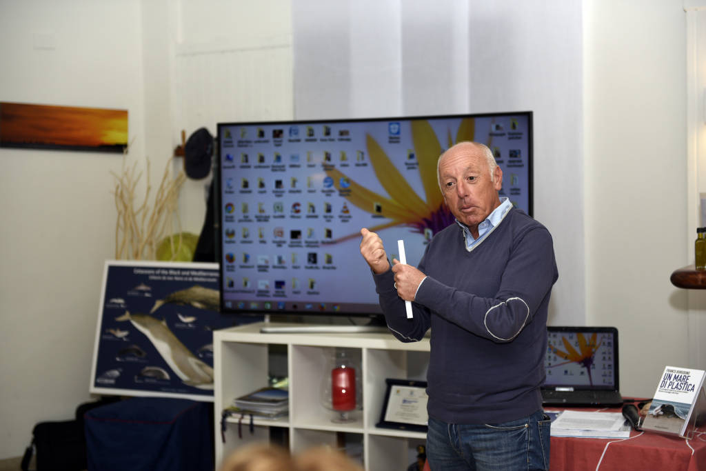 Sanremo, allo Yacht Club un incontro sul problema delle plastiche in mare