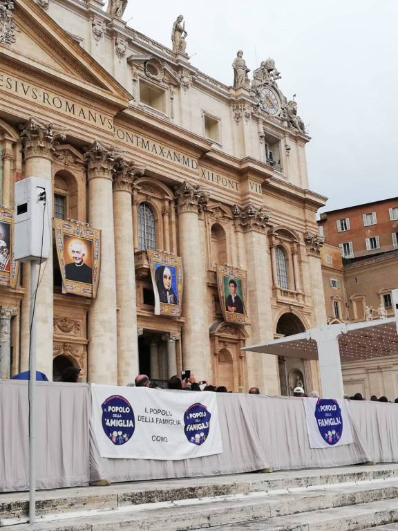 Il Popolo della Famiglia di Imperia in udienza a San Pietro, Papa Francesco riceve Mario Adinolfi