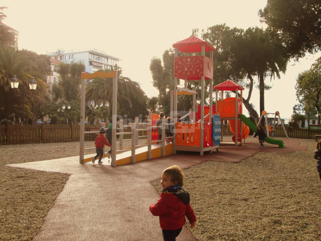 Inaugurazione area giochi giardini pubblici Tommaso Reggio