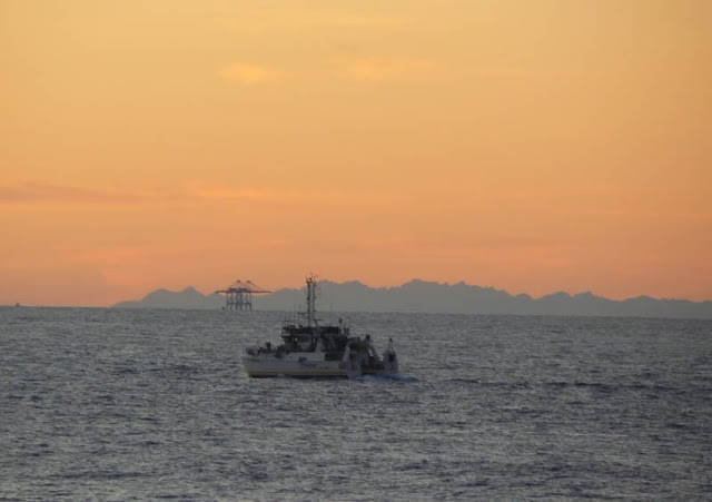 Come un’isola all’orizzonte: ecco come appare la Riviera di Ponente vista dalla Corsica