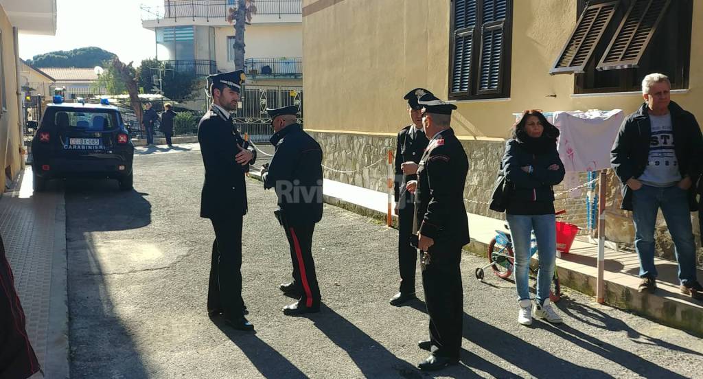 Taggia, donna uccisa a colpi d’accetta dal fratello. La ricostruzione