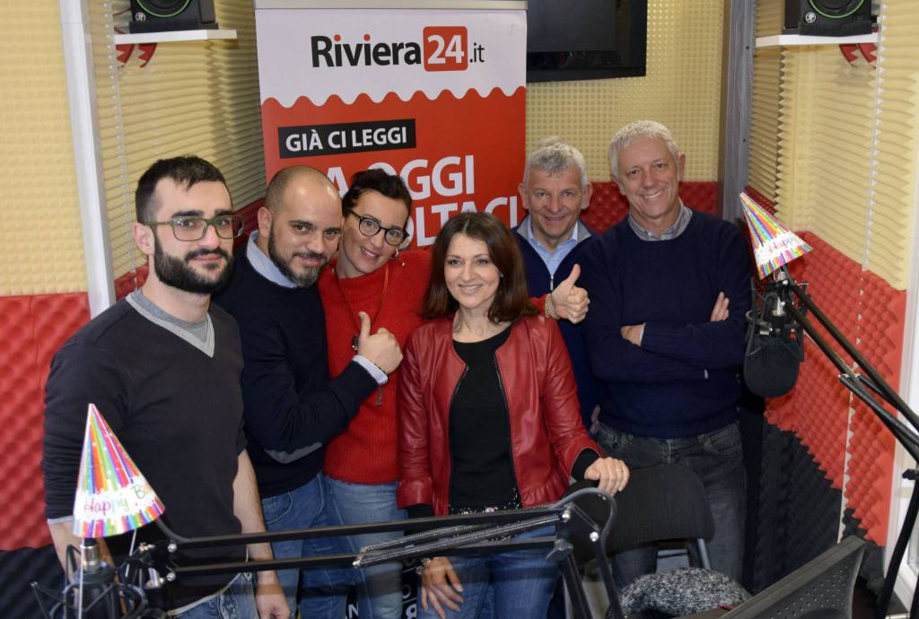 Buon compleanno R24, la radio di musica e informazione soffia la prima candelina