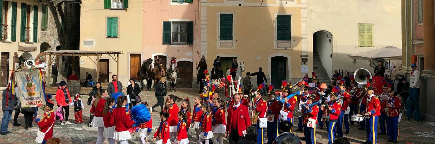 A Dolceacqua tanti bambini per la seconda edizione del carnevale