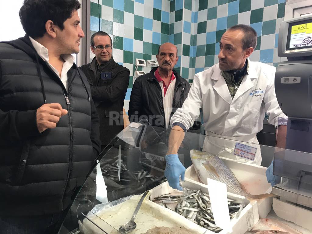 Ventimiglia, taglio del nastro alla nuova pescheria comunale con lo chef stellato Mauro Colagreco