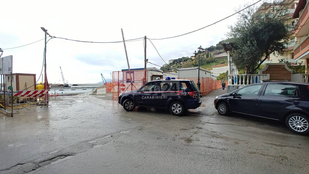 Ventimiglia, sopralluogo del nucleo carabinieri per la tutela del lavoro al porto dei monegaschi