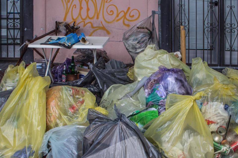 Deplasticati a Sanremo, buona la prima. Raccolti 60 kg di rifiuti e un migliaio di mozziconi