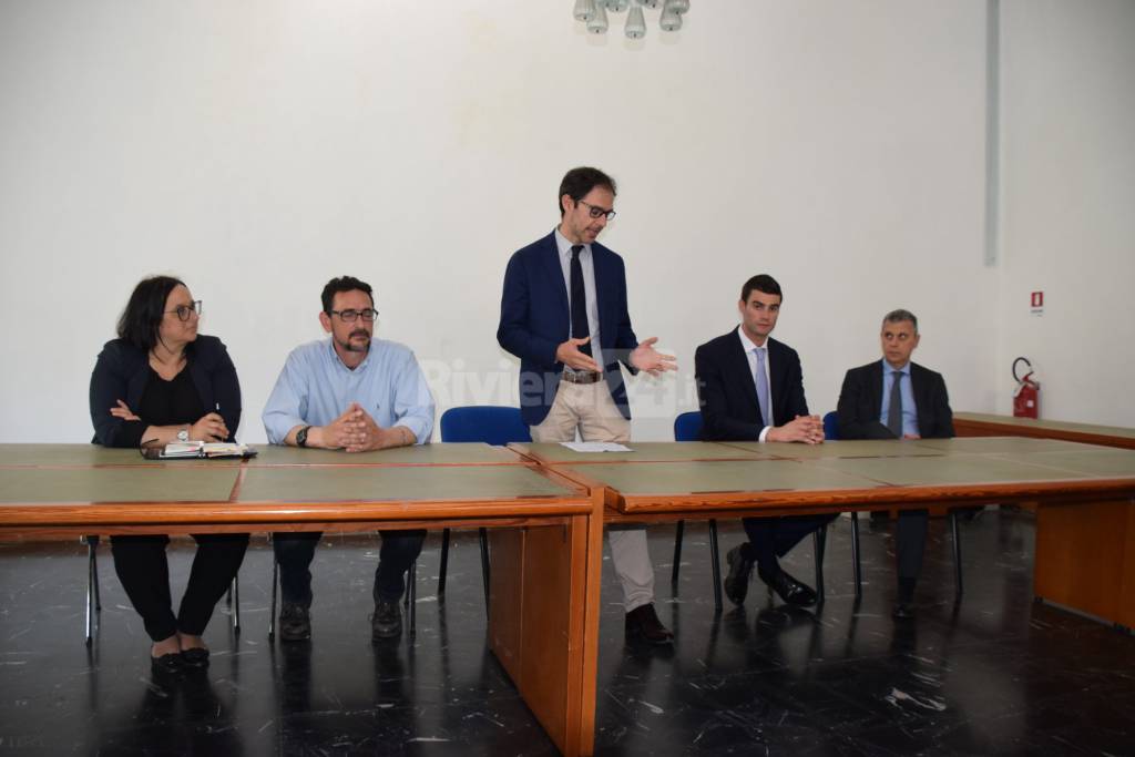 Bordighera, compattatori e ecoisole hi-tech per ridurre i cassonetti, migliorando il conferimento dei rifiuti