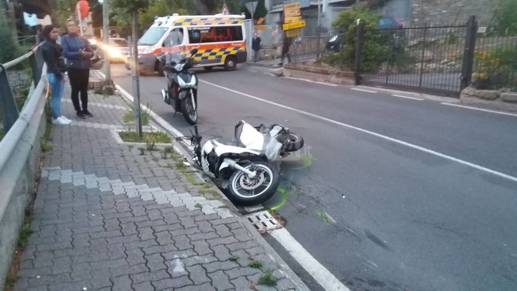 Sanremo, in sella a scooter, 49enne si schianta e muore