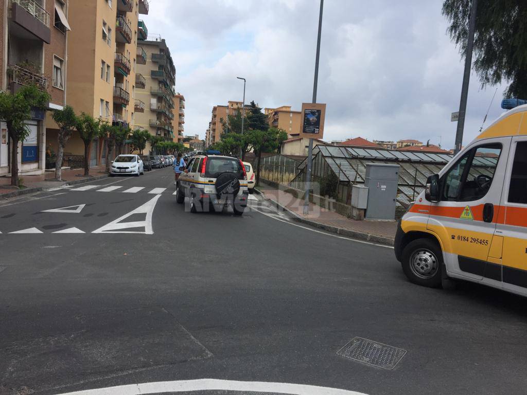 Vallecrosia, studenti della Sant'Anna 'patentati' grazie al corso della polizia locale