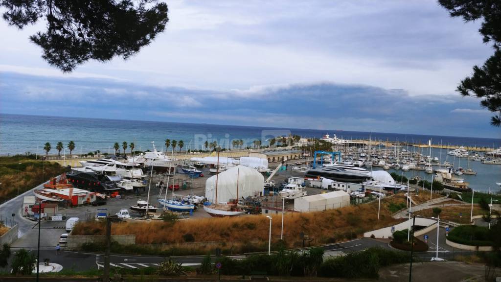 cantieri navali porto di imperia 