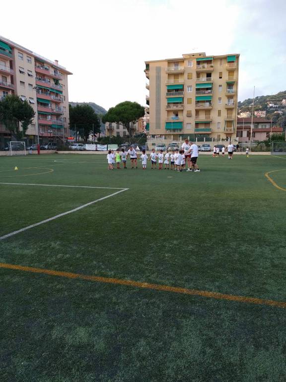 Vallecrosia, le immagini del primo raduno della scuola calcio Psv Don Bosco