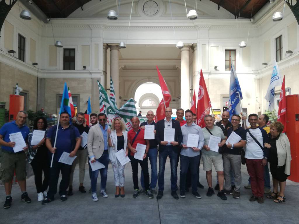 riviera24 - Sciopero regionale degli addetti degli appalti ferroviari 