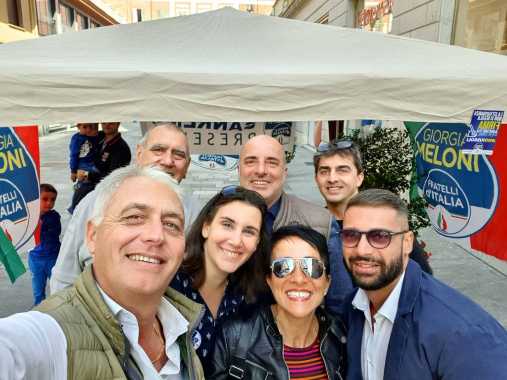 “No Ius Soli”, grande partecipazione al gazebo di Fratelli d’Italia a Sanremo