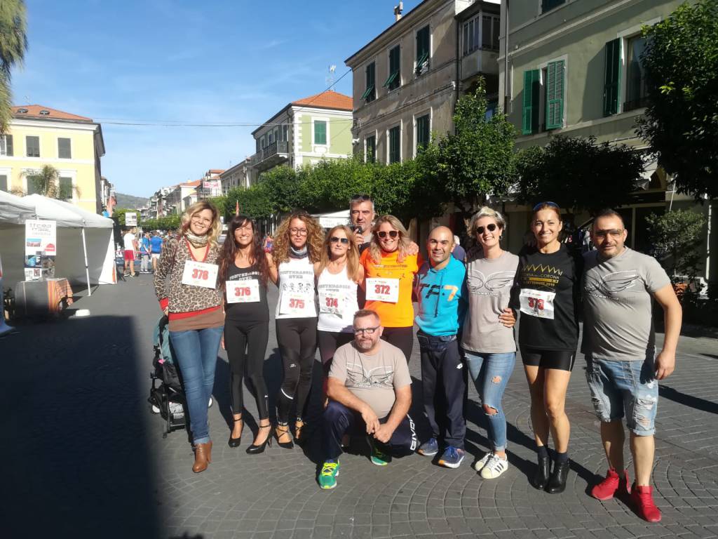 Diano Marina ospita “WindFestival”: riuscite la Baby run, la corsa sui tacchi e la Win Run