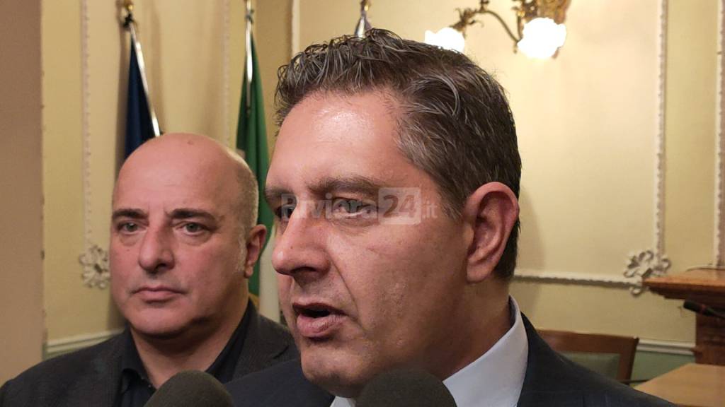 Coronavirus, Toti: «Cordoglio per le vittime, riconoscenza per il personale sanitario impegnato a contenere emergenza»