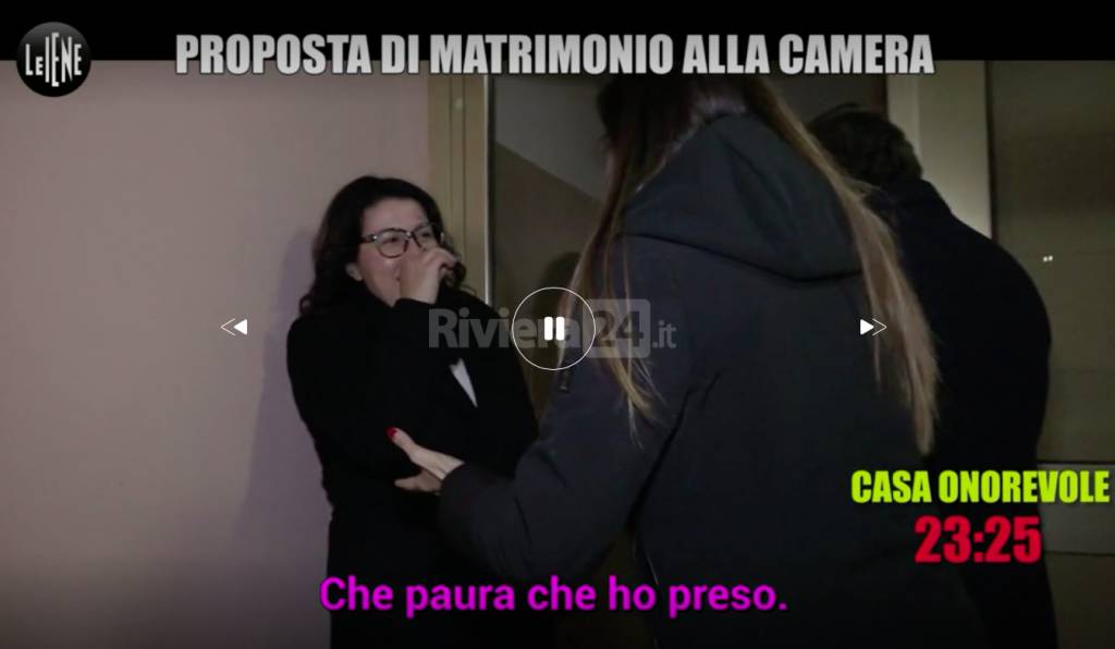 Proposta di matrimonio alla Camera, ieri in onda il servizio de Le Iene su deputato Di Muro