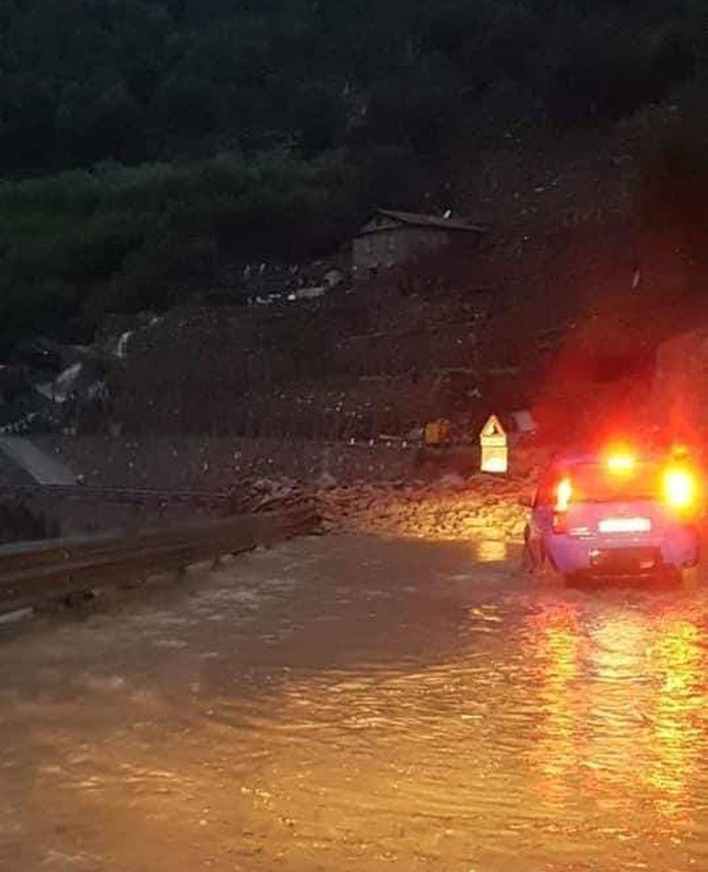 Badalucco, provinciale della Valle Argentina interrotta da una frana