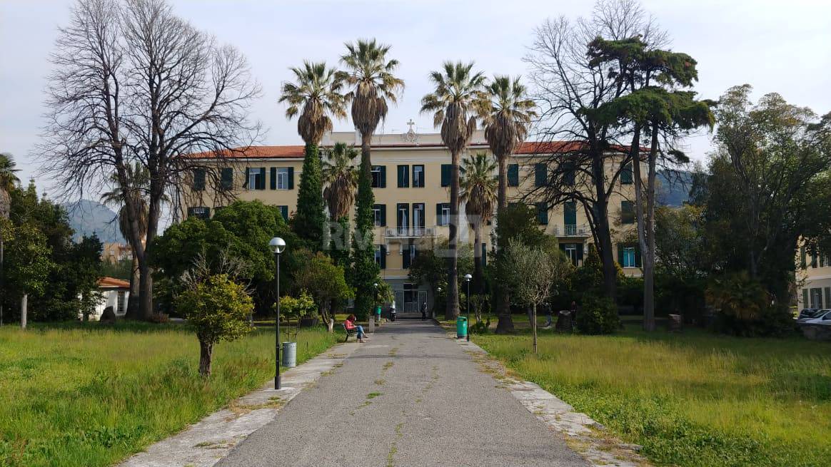 Cantieri a Bordighera, posticipati i lavori per rifacimento di marciapiede da via Ferrara all’ospedale Saint Charles