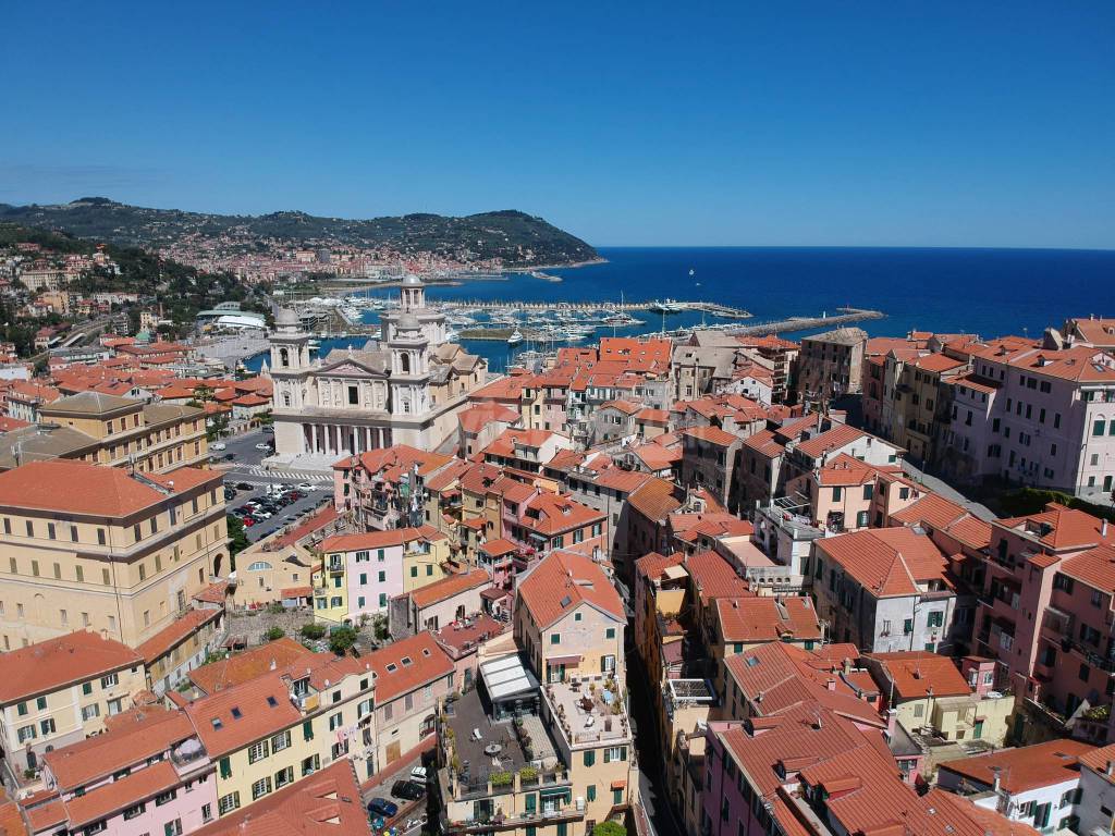 drone parasio imperia porto duomo