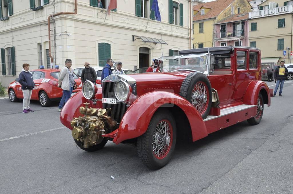 Imperia, rinviata la terza edizione di Mercatoretrò. Possibile recupero a settembre