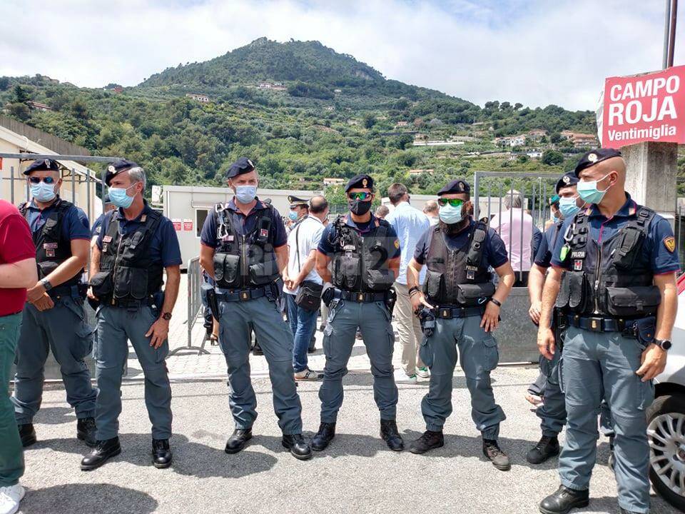 Ventimiglia, Scullino risponde a Berlengiero: «Campo Roja chiuso dalla Prefettura su indicazione del ministro di sinistra»