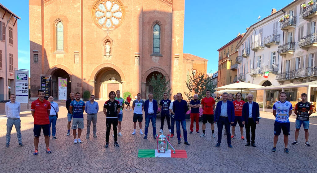 La pallapugno riparte con la Superlega Acqua San Bernardo-Banca d’Alba: partite a porte chiuse