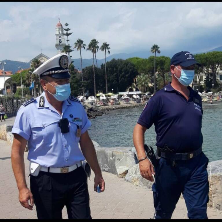 blitz anti covid vigili diano marina