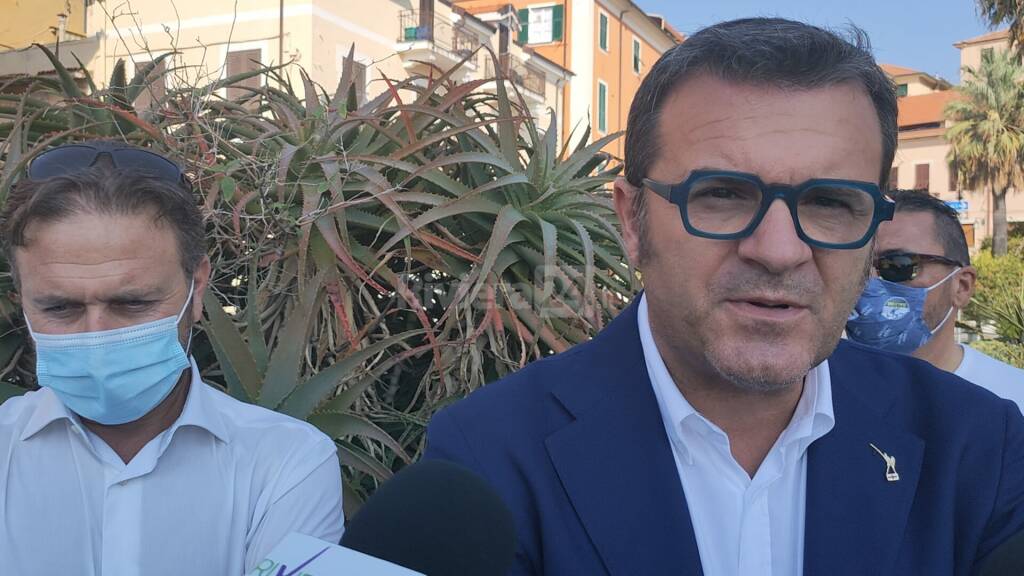 L&#8217;ex ministro leghista Gian Marco Centinaio a Imperia