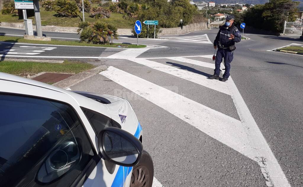 Controlli polizia locale Sanremo