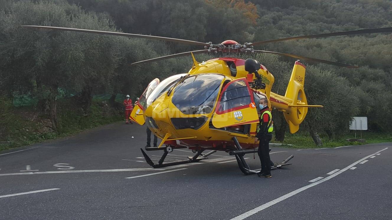 Uomo ustionato a Diano Arentino, i soccorsi