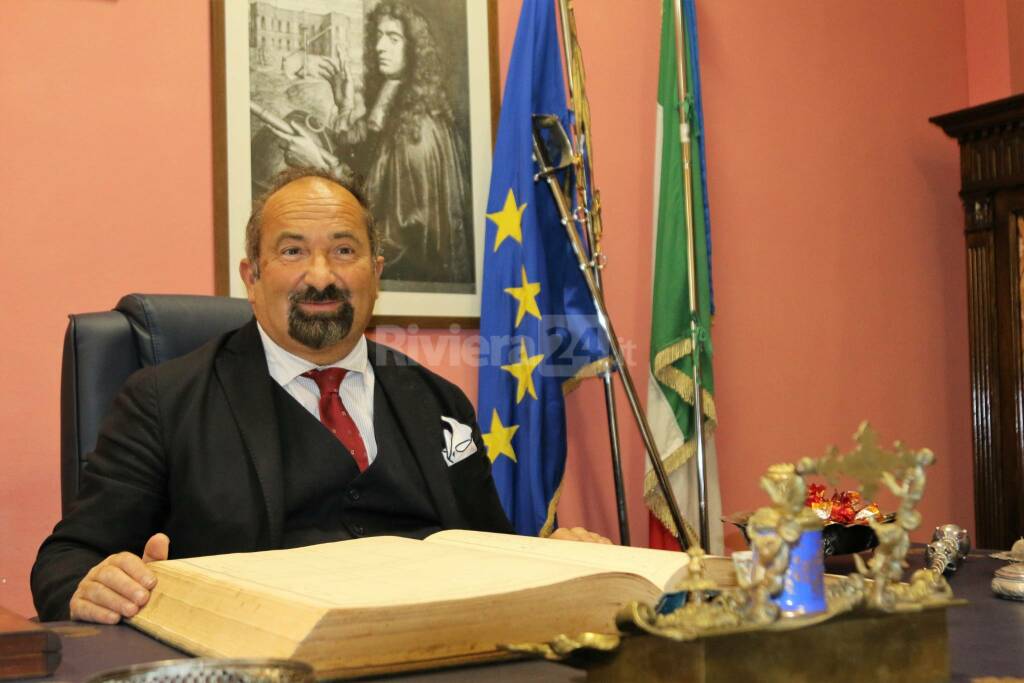 liceo Cassini Sanremo pagella di Italo Calvino Nobel claudio valleggi