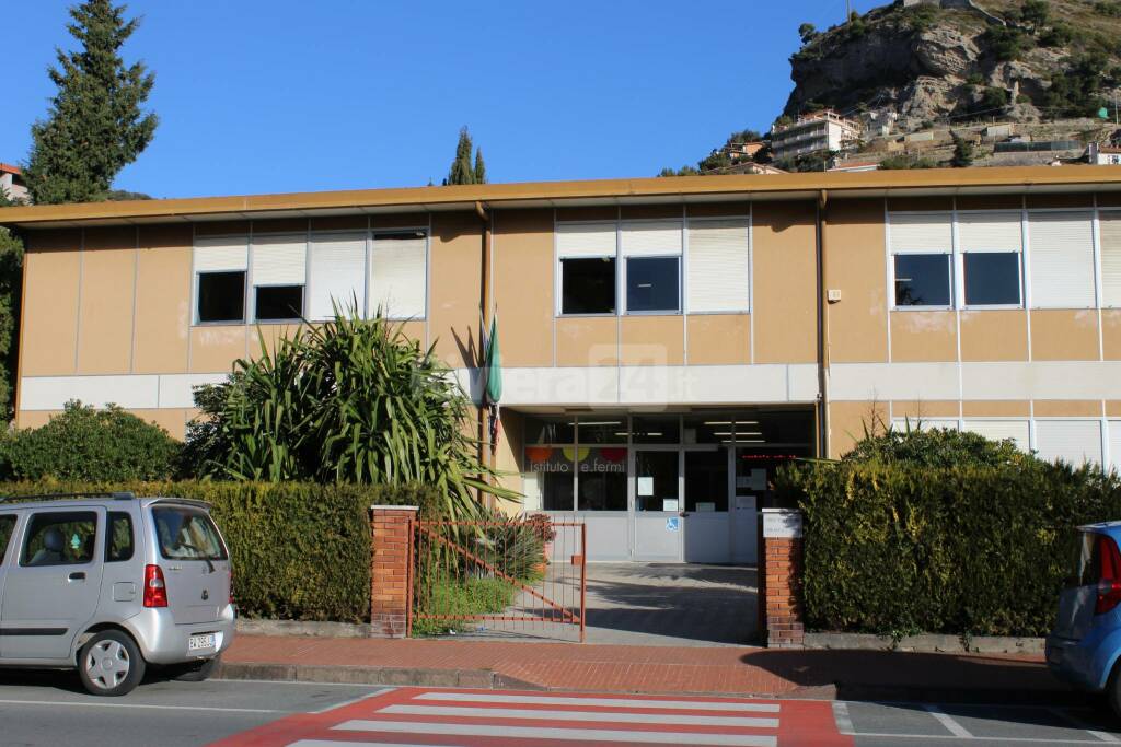 Riviera24- istituto fermi polo ventimiglia