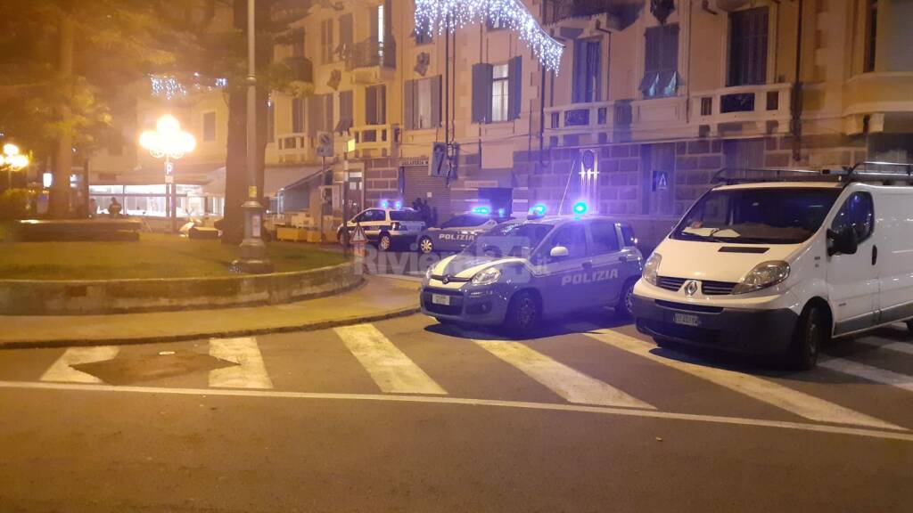 Sanremo, dopo le 18 ristorante si trasforma in mensa: scattano i controlli