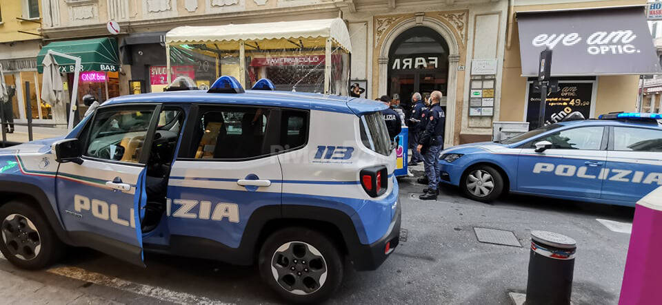 blitz polizia vigili dehor sanremo