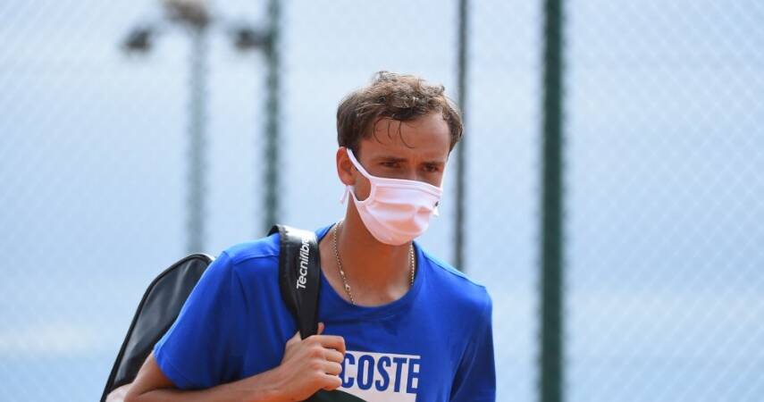 Medvedev è positivo al Covid: il tennista si ritira dal Rolex Monte-Carlo Masters