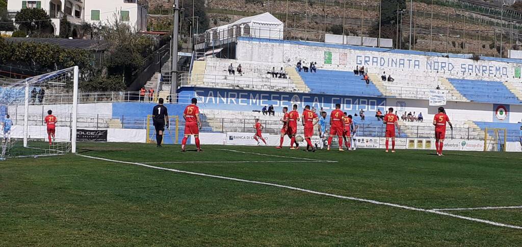 La Sanremese batte il Bra, 3-0 per i biancoazzurri al Comunale