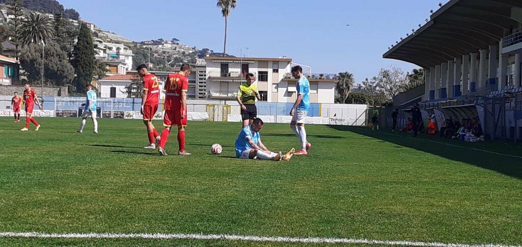 La Sanremese batte il Bra, 3-0 per i biancoazzurri al Comunale