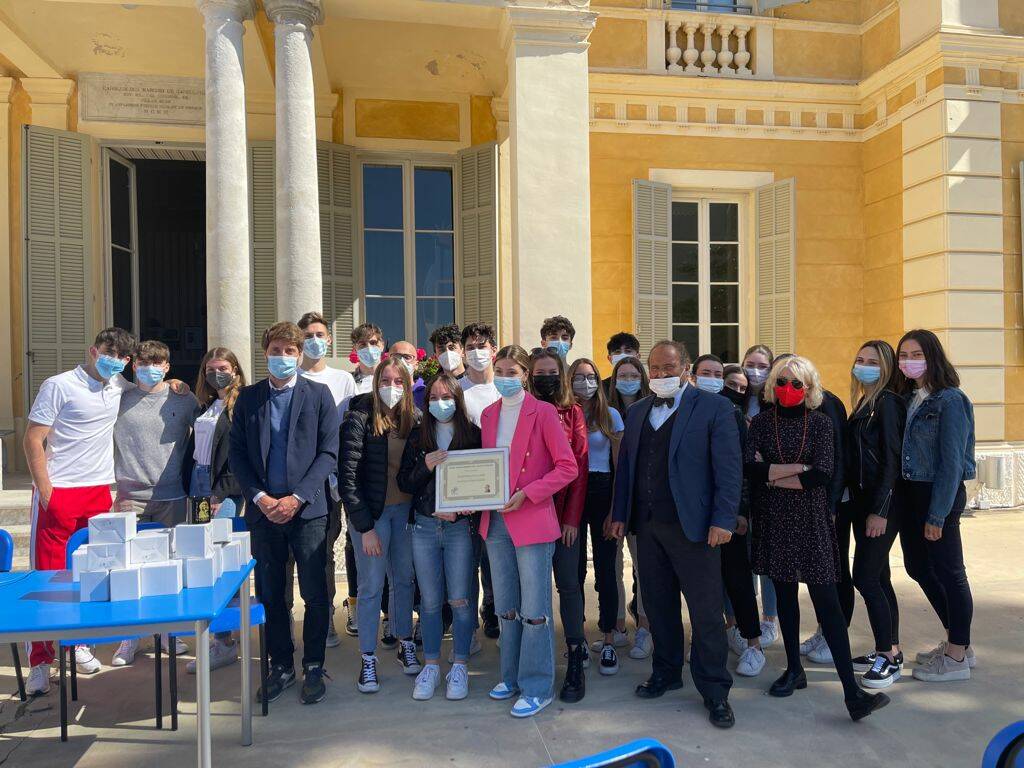 Sanremo, contest fotografico “Mare e sostenibilità”: premiati gli studenti vincitori