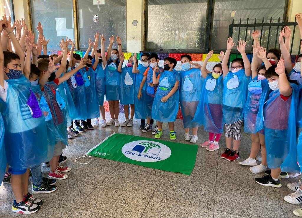 Consegna della Bandiera Verde agli istituti scolastici Pastonchi di Arma, Soleri di Taggia e Mazzini di Levà