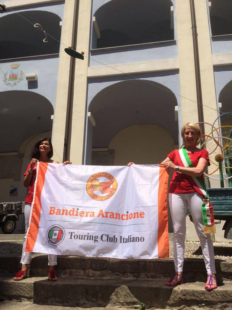 Vallebona ottiene la Bandiera Arancione del Touring Club Italia