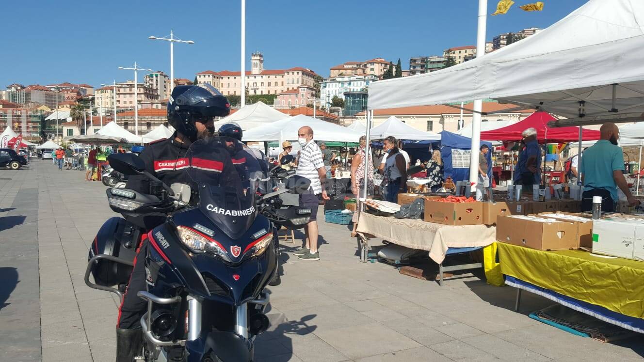 Imperia, al via MercatoRetrò: l’evento dedicato a veicoli d’epoca e collezionismo