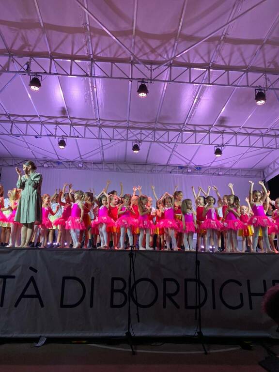 Ai giardini Lowe di Bordighera applausi per il saggio della Dance Art Project