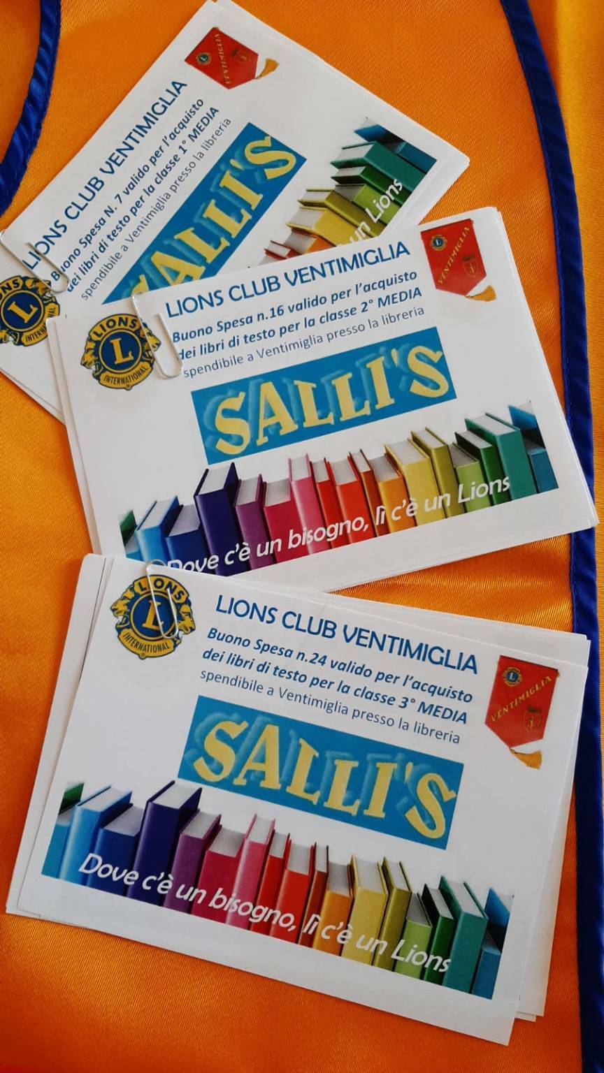 Il Lions Club Ventimiglia dona trenta buoni libro per gli studenti degli istituti Cavour-Roverino e Biancheri