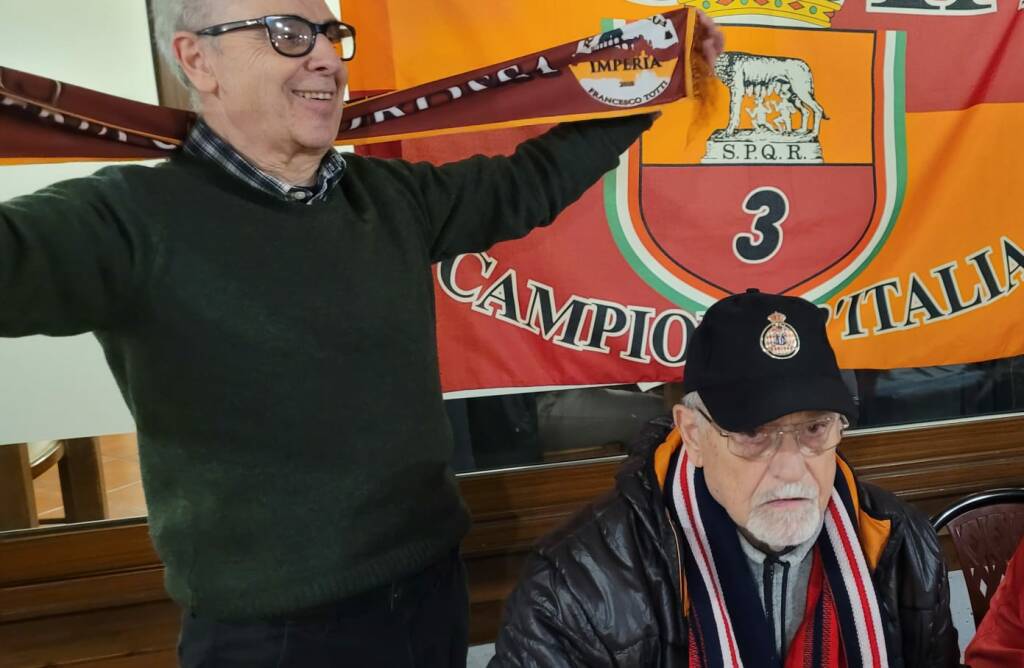 Tornano a riunirsi i tifosi del“Roma Club Imperia Francesco Totti”