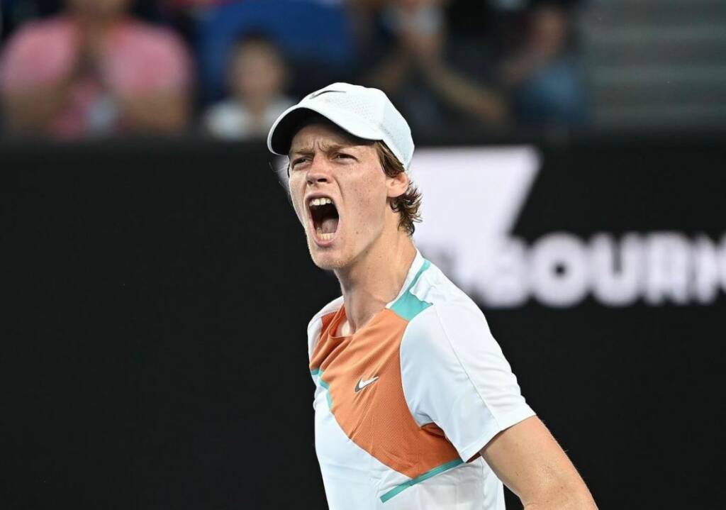 Australian Open, Sinner batte De Minaur e accede ai quarti