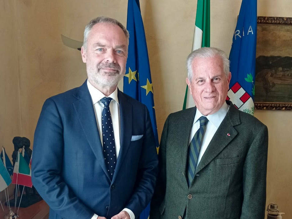 Imperia, il presidente Scajola incontra l’ambasciatore di Svezia Björklund: «Ritorna il Consolato onorario nella nostra Provincia»