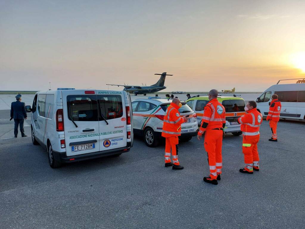 Profughi, Toti: «In Liguria ogni giorno presi in carico circa 300 ucraini»