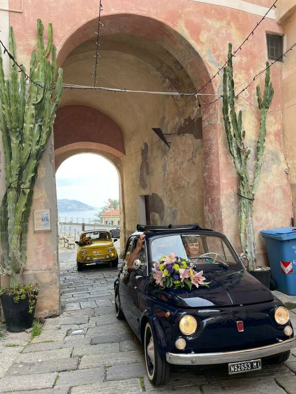 Bordighera, Fiat 500 a "Ciaraffi in fiore"