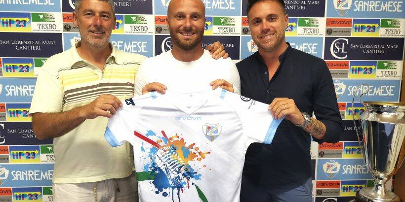 Sanremese Calcio, firma anche il capitano Simone Bregliano